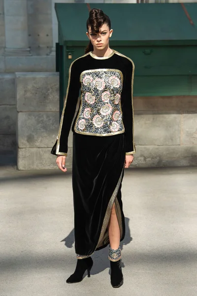 Look 55